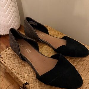 TOMS Women's Black and Gray Flats